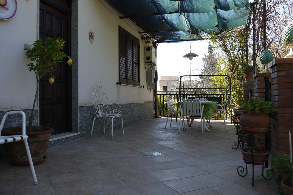 הוילה קלטניסטה Casa Vacanze Laura מראה חיצוני תמונה